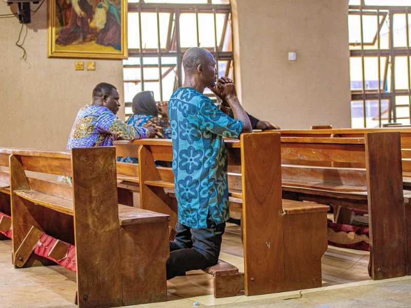 Uplifting Blessed Sunday Morning Prayer with Inspiration